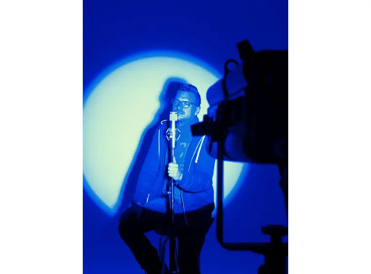 EUROLITE LED PFE-100 RGBW Profile Spot 