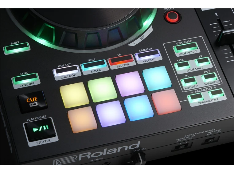 Roland DJ-505 AIRA DJ Controller 