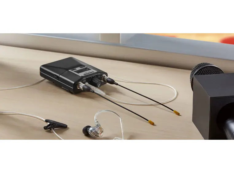 Shure PSM1000 Bodypack Receiver P10R+ Rechargeable J8E(554-626MHz) 