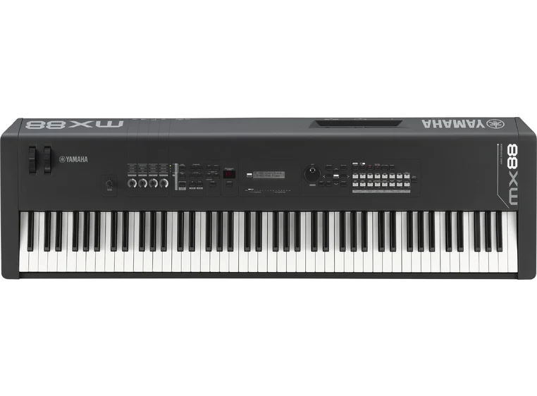 Yamaha MX 88 synthesizer 