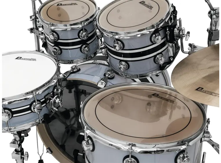 DIMAVERY DS-600 Drum set 10-12-16-22-14 med hi-hat, cymbal stativ, uten cymbaler 
