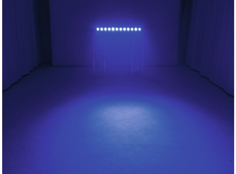 Eurolite LED BAR-12 QCL RGBW Bar 
