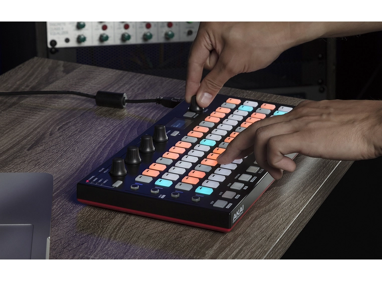 Akai Fire FL Studio Kontroller 