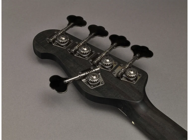 Yamaha BB735A MTBL 5-strengs Transparent Matte Black 