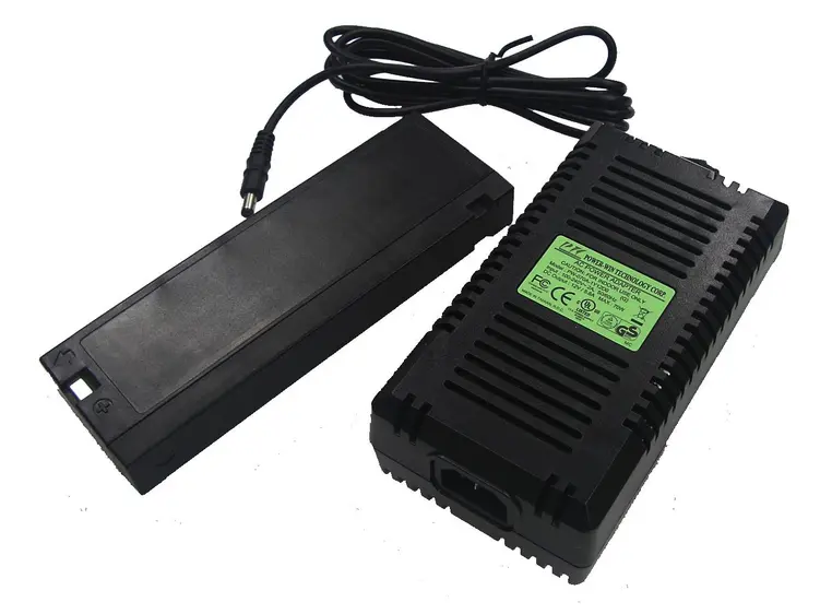 ANTARI DCP-12 Strømforsyning til M-1 Dummy-batteri og ekstern strømforsyning 