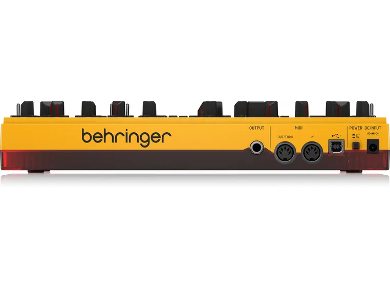 Behringer TD-3 Modded Out AM 