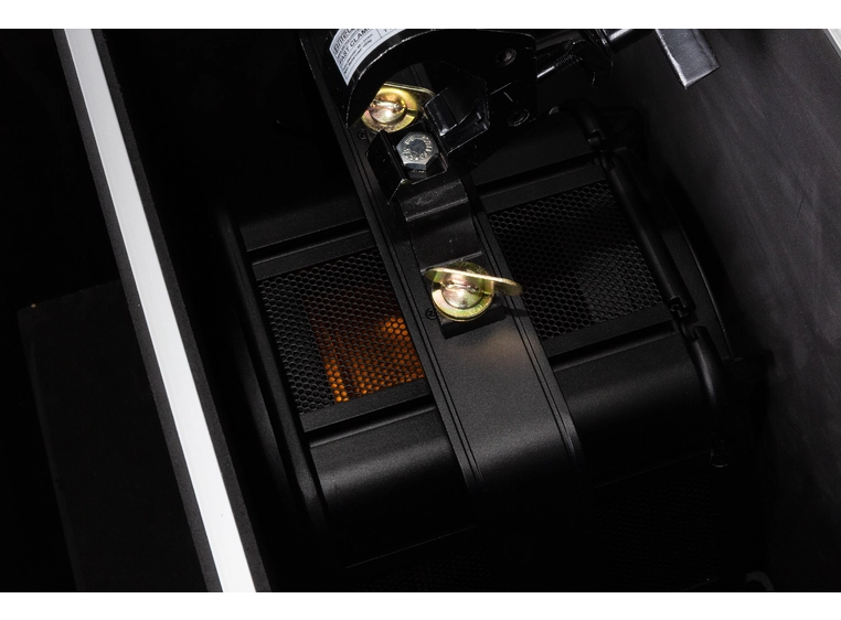 Briteq Flightcase for 2x BT-RETRO Utvendige mål: 77,7 x 57,7 x 64cm 