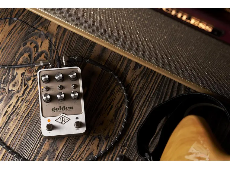 Universal Audio UAFX Golden Reverb Pedal 