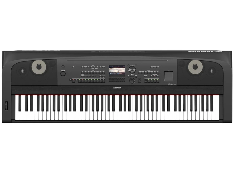 Yamaha DGX-670 