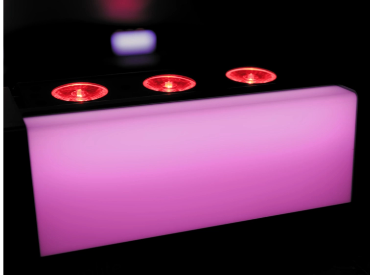 Eurolite AKKU Bar-3 Glow QCL Flex QuickDMX 