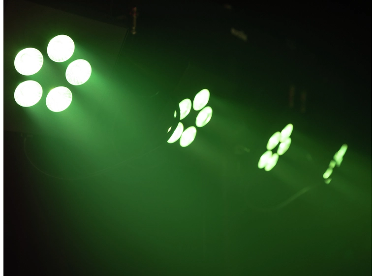 Eurolite LED KLS-902 Next Compact Light Set 