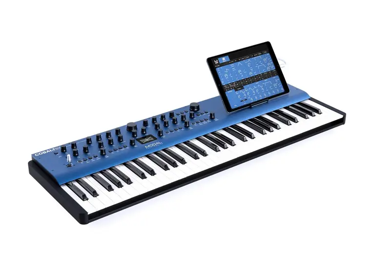 Modal Cobalt 8X - 61 keys Modal 8-voice Extended VA-synthesizer 