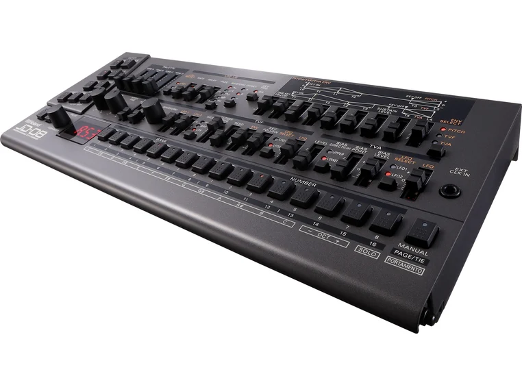 Roland JD-08 Boutique sound module 