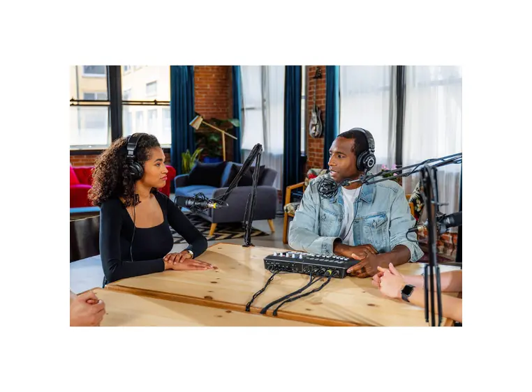 Tascam Mixcast 4 Podkaststudio 