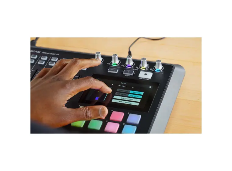 Tascam Mixcast 4 Podkaststudio 