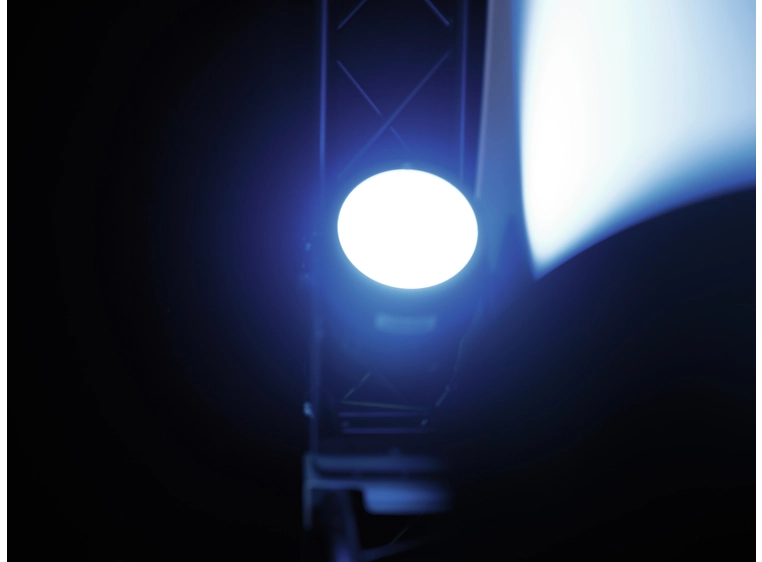 Eurolite LED Theatre COB 200 RGB+WW 