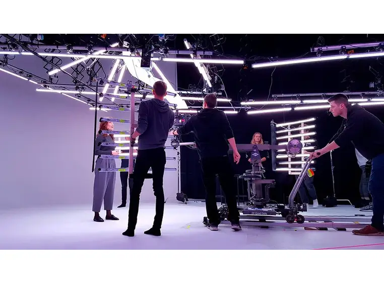 Astera Titan Tube 72W, 16 pixelsegmenter,  app-kontroll 