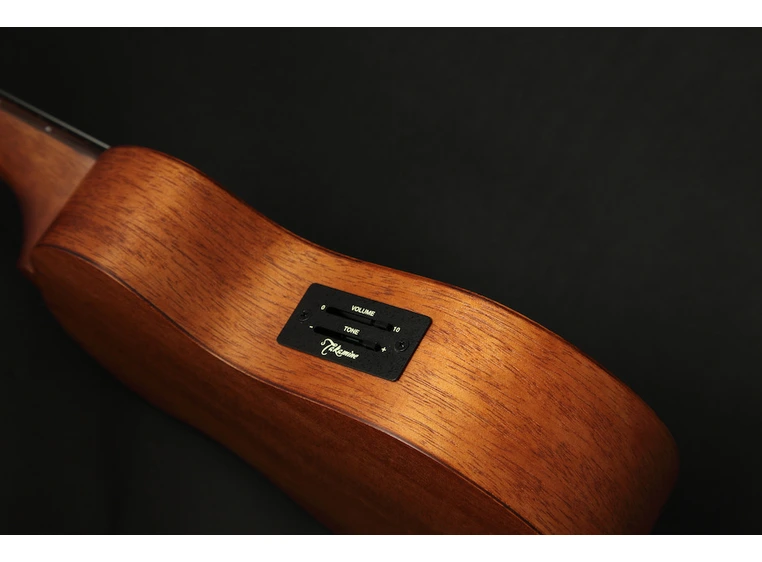 Takamine EGU-C1 Ukulele med EQ 