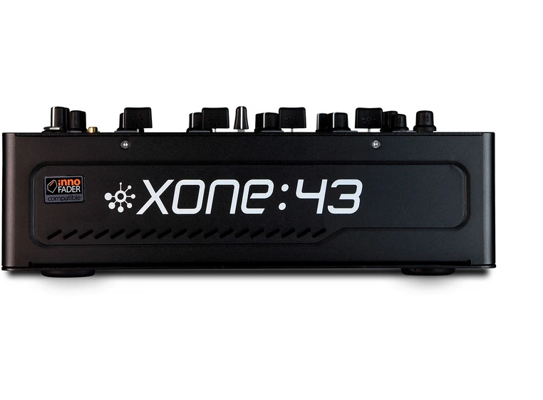 A&H XONE:43 Club & DJ Mikser 4 Stereo kanaler, 2 Miks utganger 