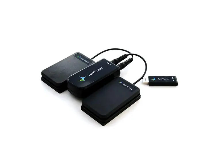 Airturn AT-104 with 2 ATFS-2 and Pedal Board 