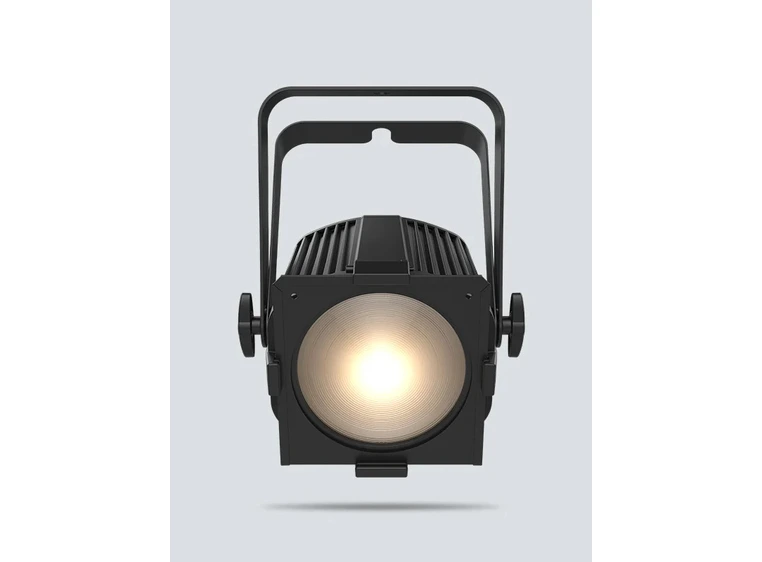 Chauvet DJ EVE P-100 WW Input: PowerCON 