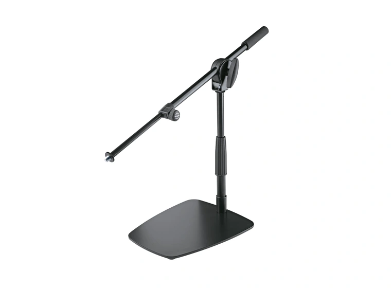 K&M 25993 Mikrofonstativ kort med galge,  flat fot 