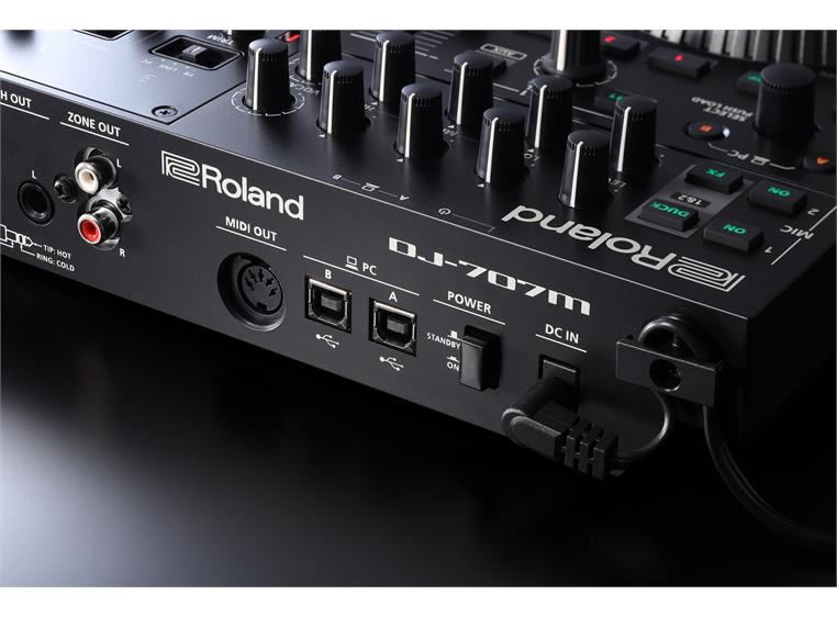 Roland DJ-707m Mobile DJ Controller