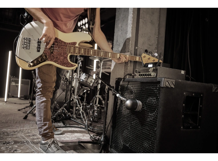 Shure Beta52A microphone dynamic bass drum 