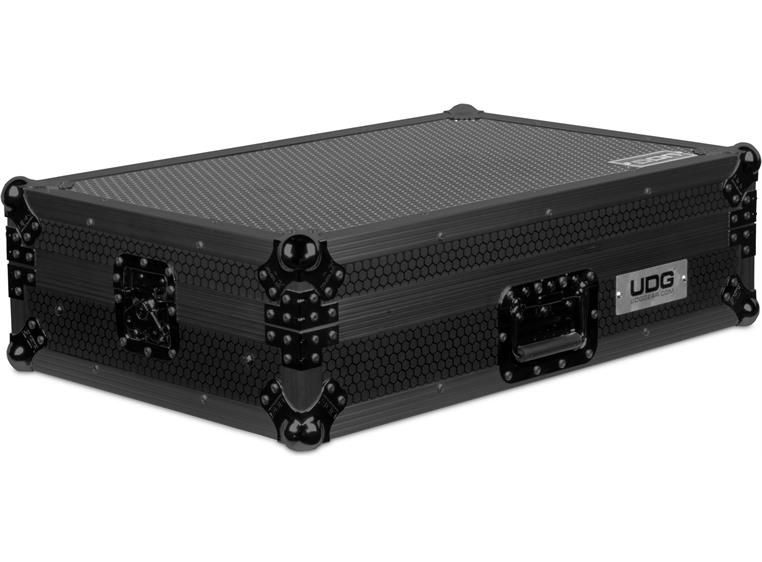 UDG Gear Ultimate Flightcase NI Kontrol S4 MK3 Black Plus
