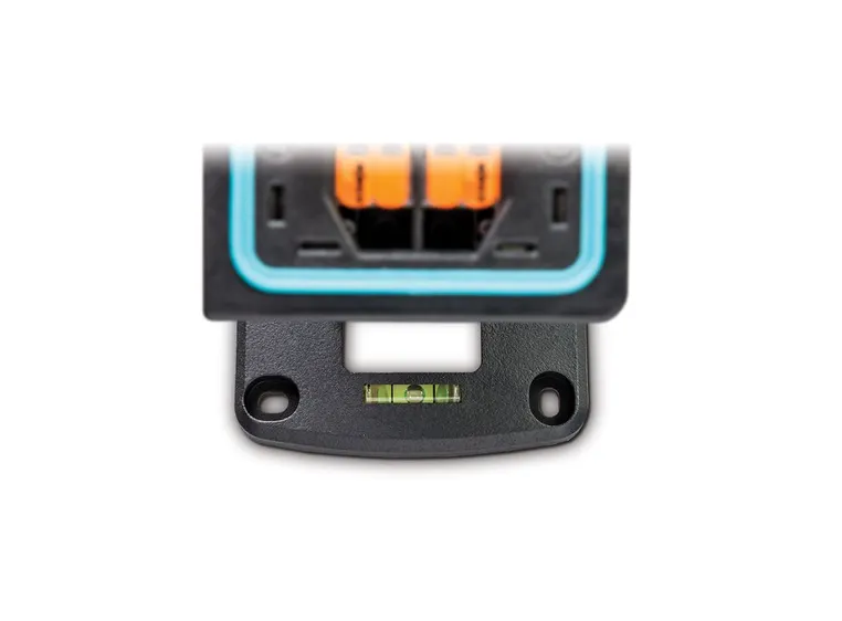 Apart Høyttaler 4.25" 2Veis kab 8ohm/70W, Sort, Brakett, KUN PAR 