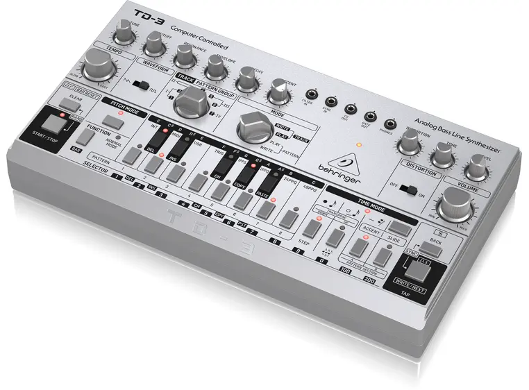 Behringer TD-3-SR Analog Bass Line Synthesizer 