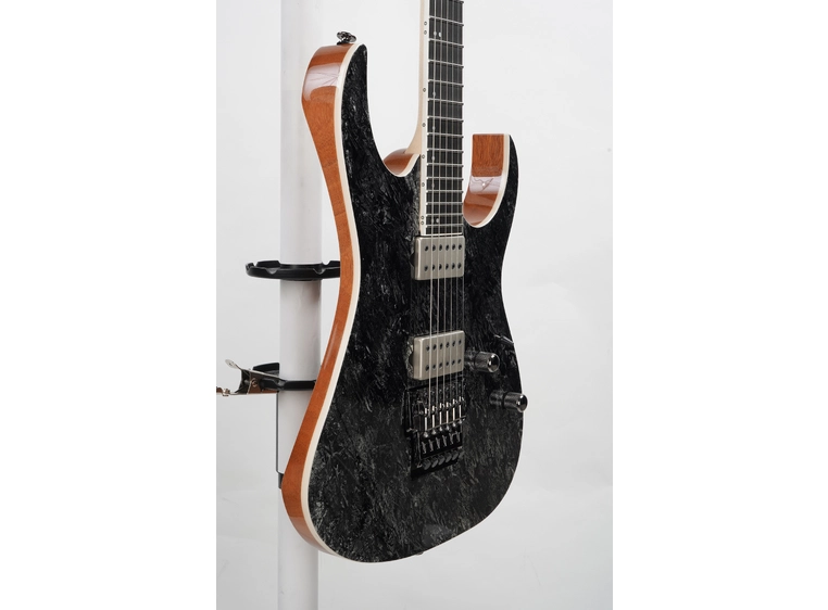 Ibanez RG5320-CSW Elgitar Prestige med hardcase 