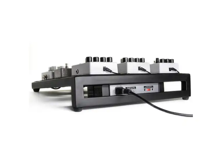 Electro-Harmonix MOP-D10 Isolated power supply 