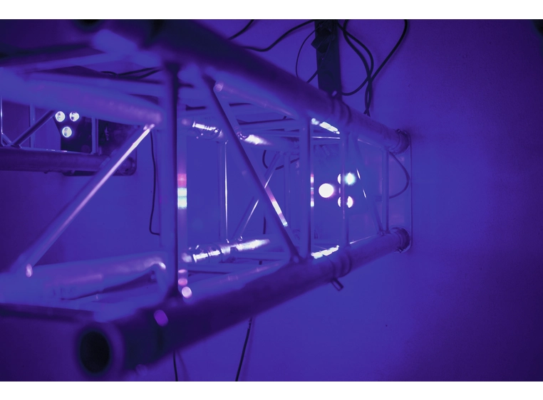 Eurolite LED TL-3 RGB+UV Trusslight 