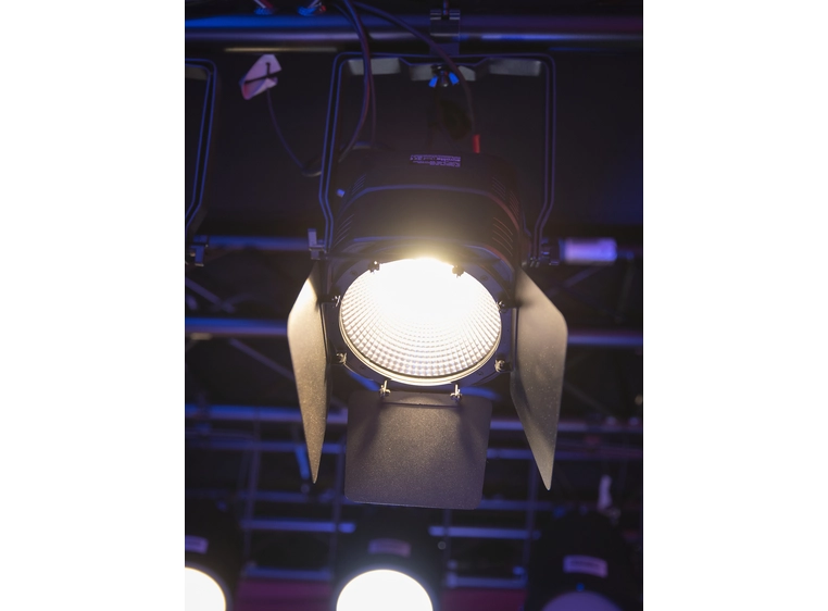 Eurolite LED Theatre COB 100 WW 