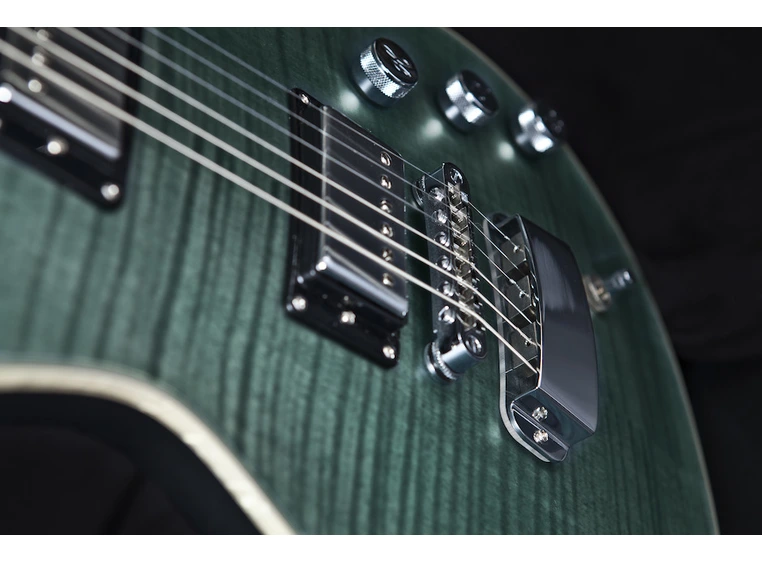 Hagstrom Ultra Max Fall Sky Satin 