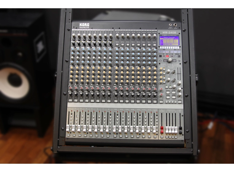 Korg MW-001 Rack Mount MW-2408 