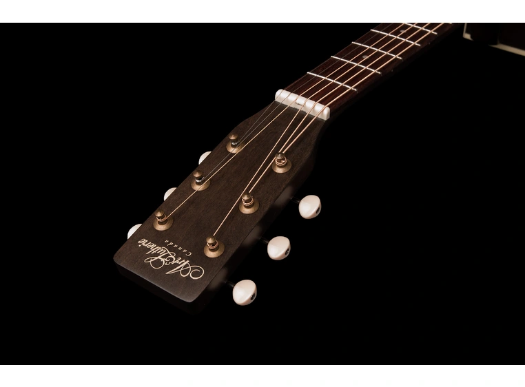 Art & Lutherie Legacy Faded Black 