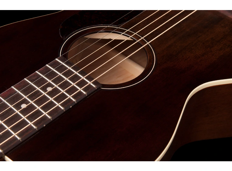 Art & Lutherie Roadhouse Bourbon Burst Godin Q1T electronics 