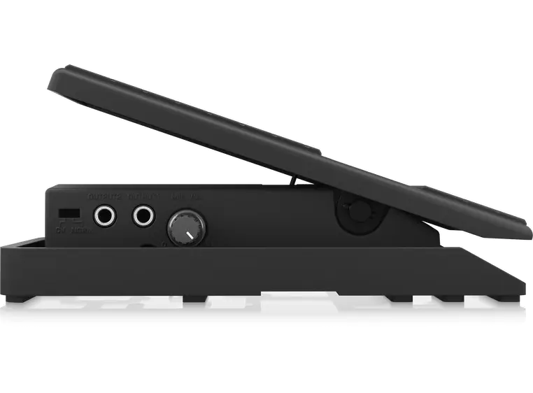 Behringer FCV100 V2 volume og modulasjonspedal 