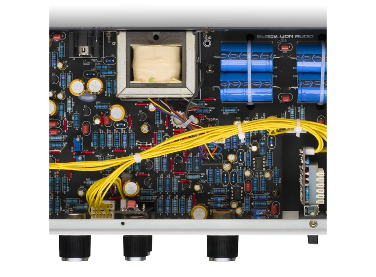 Black Lion Audio Bluey Limiter 