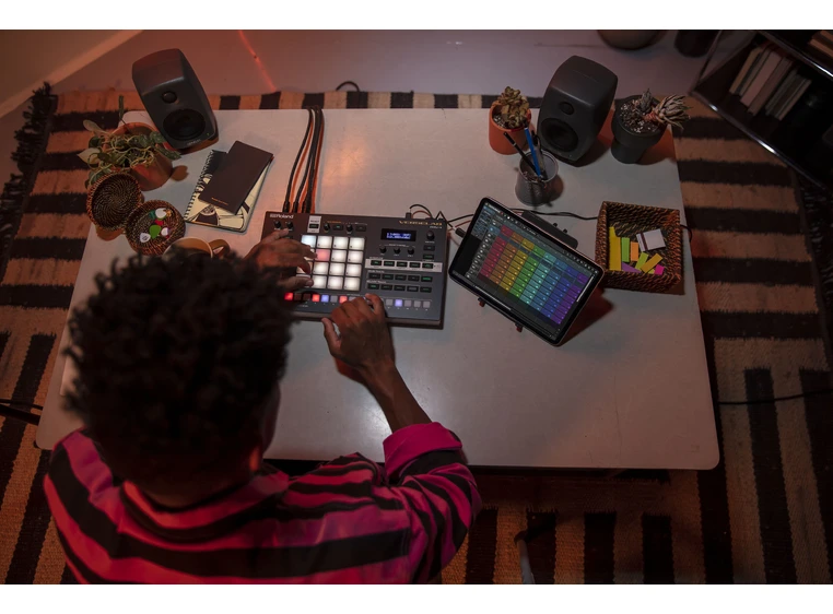 Roland MV-1 Verselab Sangproduksjonsstudio 