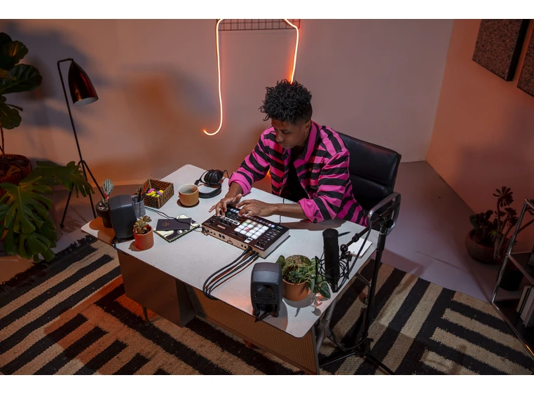 Roland MV-1 Verselab Sangproduksjonsstudio 