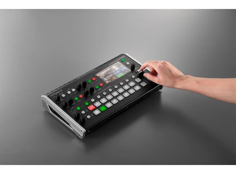 Roland V-8HD Video switcher 