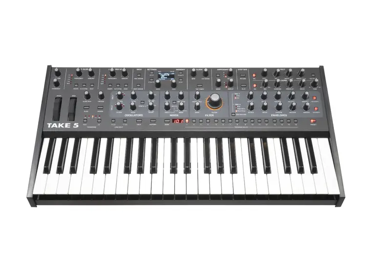 Sequential Take 5 Poly Synth * *Kunderetur 
