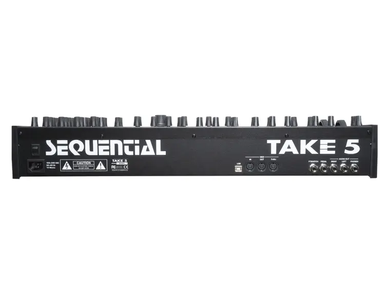 Sequential Take 5 Poly Synth * *Kunderetur 