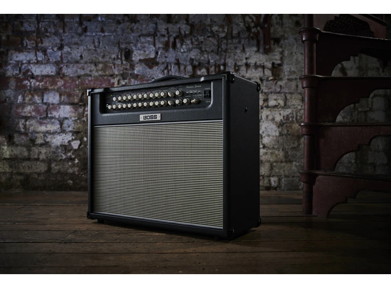 Boss Nextone Special 