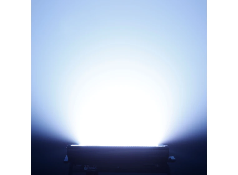 Cameo THUNDER WASH 600 RGBW 3 in 1 Strobe, Blinder and Wash Light 