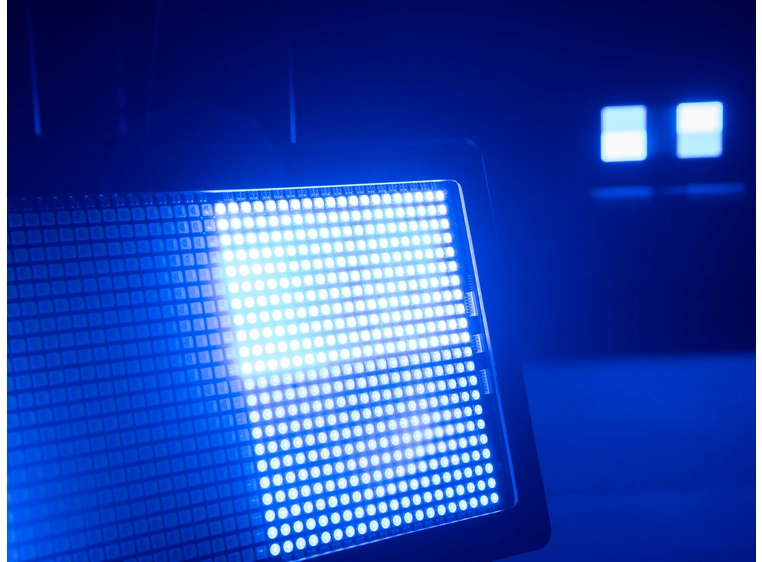 Eurolite Multiflood Pro IP SMD RGBW Strobe/Wash 