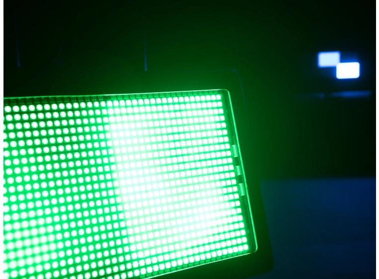 Eurolite Multiflood Pro IP SMD RGBW Strobe/Wash 